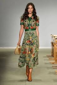 With the new season hailing a floral frenzy, i started wondering when floral patterns first found their way into fabrics and fashion, and how they've developed over the years. 140 Floral Runway Fashion Ideas Runway Fashion Fashion Fashion Show