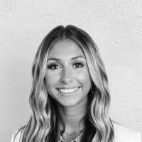 Ashley Chiarello's Instagram, Twitter & Facebook