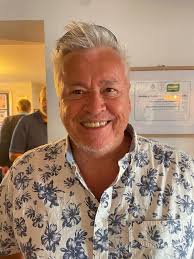 It's with a sad heart that i'm informing people of the height bowling club  that are B team Captain Roy Holt sadly passed away yesterday Roy was a  great person and a