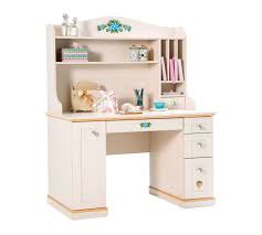 24 liradan başlayan fiyatlarla, maximum karta kitaplık modülleri ve mobilya konseptine uygun farklı desen ve renklerdeki sandalye çeşitleriyle odalarda çalışma köşeleri oluşturulabiliyor. Cilek Calisma Masasi Leylara Her Sey Burada