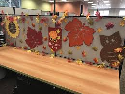 Office Decorations Christmas Decorations For Work Cubicle Office Decor Decorations Office Fall Office Decorations Holiday Office Decor Cubicle Decor