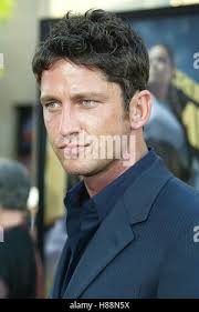 GERARD BUTLER Lara Croft: Tomb Raider, la CR Chinese Theatre Hollywood LOS  ANGELES STATI UNITI D'AMERICA 21 Luglio 2003 Foto stock