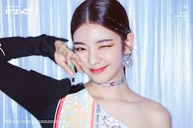 Lirik Lagu Blossom - Lia ITZY, dengan Terjemahan Indonesia dan Inggris -  Sonora.id