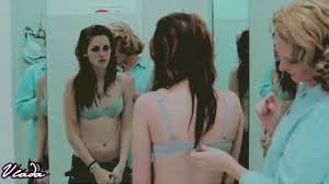 Il y a une salle ouverte au public lors de ce festival (j'ai lu ça sur le site officiel), mais les places sont limités et payantes! Welcome To The Rileys Wallpapers Movie Hq Welcome To The Rileys Pictures 4k Wallpapers 2019