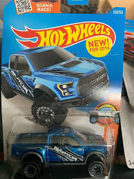 Hot Wheels 2017 Ford F 150 Raptor Blue Pickup Truck Hw Hot Trucks New For 2016 Ebay Hot Wheels Garage Pickup Trucks Hot Wheels Toys