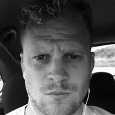 Scott Paxton's Instagram, Twitter & Facebook