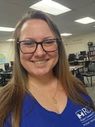 Brandee Davis's Instagram, Twitter & Facebook