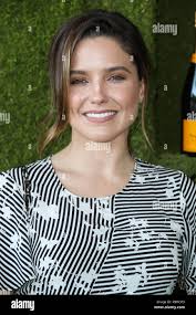 Sophia eva hi-res stock photography and images