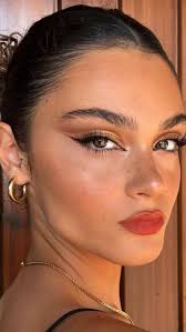 Isabela Ramos (isaramosdeolive)