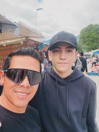 Alex Salas (@alex.las.54966) • Facebook