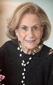 Betty Steinberg's Instagram, Twitter & Facebook