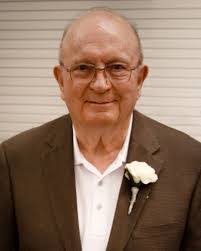 Leo Hellman's Instagram, Twitter & Facebook