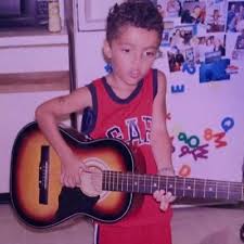 Noah Clapp (@CLAPP_yourhands)