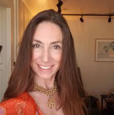 Shannon Thibodeau's Instagram, Twitter & Facebook