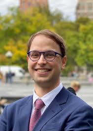 EPGE welcomes the new professor