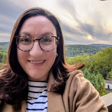 Should I continue reading "An Absolutely Remarkable Thing"?