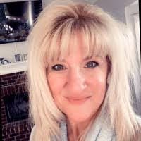 Nora Spriggs's Instagram, Twitter & Facebook