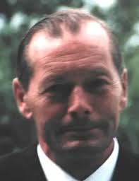 Obituary information for Gordon Drew