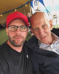 Arthur Maxfield's Instagram, Twitter & Facebook