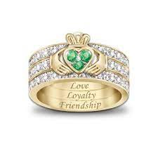 Blessing Of The Claddagh Emerald Diamond Ring I So Wish This Came In White Gold Or Silver Celtic Wedding Rings Emerald Diamond Ring Celtic Wedding
