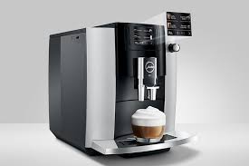 Some of jura's smart coffee machines can be controlled from your smartphone, and we will review them here. Jura E6 Brews Perfect Coffee With Just The Touch Of A Button Man Of Many