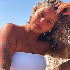 Caroline Ruhm🌼 (@CarolineRuhm)