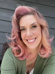 ✨ NailAward welcomes Jesse Bruner to our global educator team, bringing 20+  years of award-winning experience to the app. 💅🏻 Known for his realistic  designs and clear teaching style, Jesse will soon