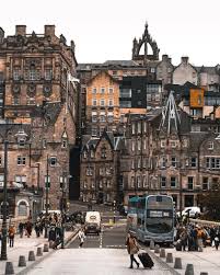 Sorge al centro della conurbazione della greater glasgow. Edimburgo Weekend In Scozia Cosa Fare E Vedere Viaggiomag
