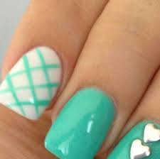 For fake nails, you can reuse it several times and change other style of nails at home easily according to your dress ,your mood or the occasion. Green Design Nails 30 Ideas In Pictures Nailspix