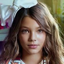 Documentations et aux nombreuses archives sur tous les modèles de train belge, français, italien, espagnol Cockooner On Twitter I Think That Could Be An Ls Model On The Left