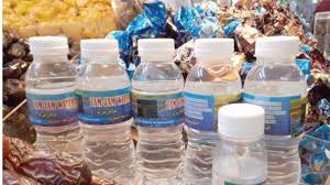 Dari kaki siapa keluar air zam zam itu. Ulama Ini Pernah Bongkar Mayat Yang Kain Kafannya Dibasahi Air Zamzam Ini Yang Disaksikannya Banjarmasin Post