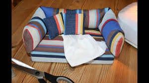 Haus mit dem rosensofa taschen aus segeltuch utensilo nähen anleitung kosmetik aufbewahrung kulturbeutel zum aufhängen coole weihnachtsgeschenke taschen anleitungen schnittmuster tasche kleine. Hulle Fur Taschentuchbox Mit Schnittmuster Youtube