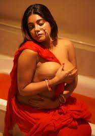 Chandrika desai : rBlouselessSaree