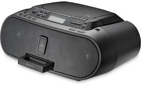 It plays with even better quality than the radio, as the ipod is playing directly through usb into the speakers. Rfvvfoedhimjgm