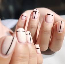 22 Unas Decoradas Con Lineas Disenos Faciles De Hacer