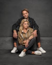 A salvage team from rotterdam was immediately mobilised as well as the most essential salvage, pumping and fuel oil recovery equipment. Sacha Shoes The Word Is Out Bas Smit Nicolette Van Facebook