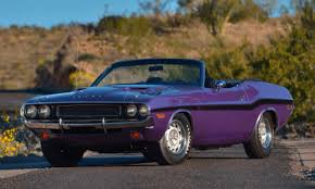 This 1970 dodge challenger r/t se optioned with the 426 hemi v8 was known as the black ghost when it dominated street. 1970 Dodge Hemi Challenger R T Convertible Crushes Million Dollar Mark Gas Monkey Garage Richard Rawlings Fast N Loud