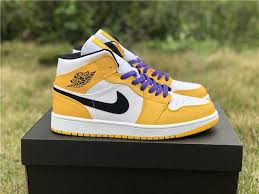 Jordan 1 Mid Se White Black Royal On Feet Pin En To My Feet