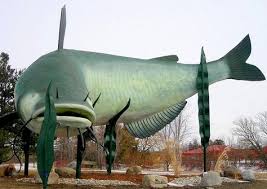 muddy the mudcat in dunnville on big fish statues of north america http www worldfishingnetwork com users wfn blog big fis statue giant fish ontario map