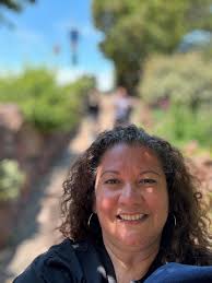 Hello! Thanks for the chance! 🍎 I'm Vanessa Escarcega from Chula Vista,  CA. 🍎 I teach 3rd grade at Veterans Elementary, which is a Title 1 school!  🍎I am currently