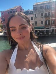 Venice feels like a fairy tale someone accidentally left wide open. #venice