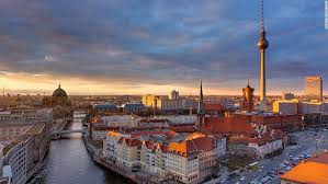 Германия — страна с динамично развивающейся экономикой. Germany Travel Guide Cnn Travel