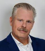 Laura Borbon's Instagram, Twitter & Facebook