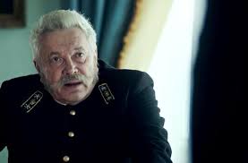Рады, что вы в замечательной форме, триумфально вернулись в театр и преисполнены замыслов, выступили. Maqnq7zl10p8zm