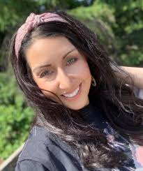 He'll Go Out of His Way for You It doesn't matter when you need, if you  call him, he will come to you. If you need advice, a ride, some help, or