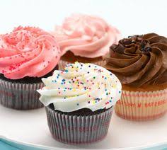 Kleine Schoko Tortchen Mit Mintsahne Backen Fur Anfanger Backen Pinterest Backen Cupcake And Rezepte