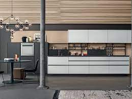 lacquered kitchen with handles my planet by varenna by poliform sleek kitchen design kitchen fittings interior design kitchen