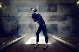 On our instagram viewer you can easy watch instagram stories, profiles, followers anonymously. Perlensau Giger Editorial