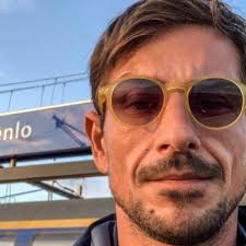 Adriano Valentini (@AdrianoVln)