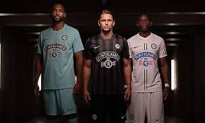 Sk sturm graz 1998 ivica vastic football shirt jersey trikot maglia maillot. Prasentation So Sehen Die Neuen Trikots Des Sk Sturm Aus Kleinezeitung At
